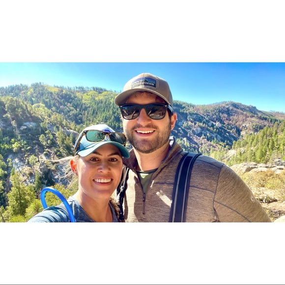 MEET YOUR POSHER 😋 - Picture 5 of 5